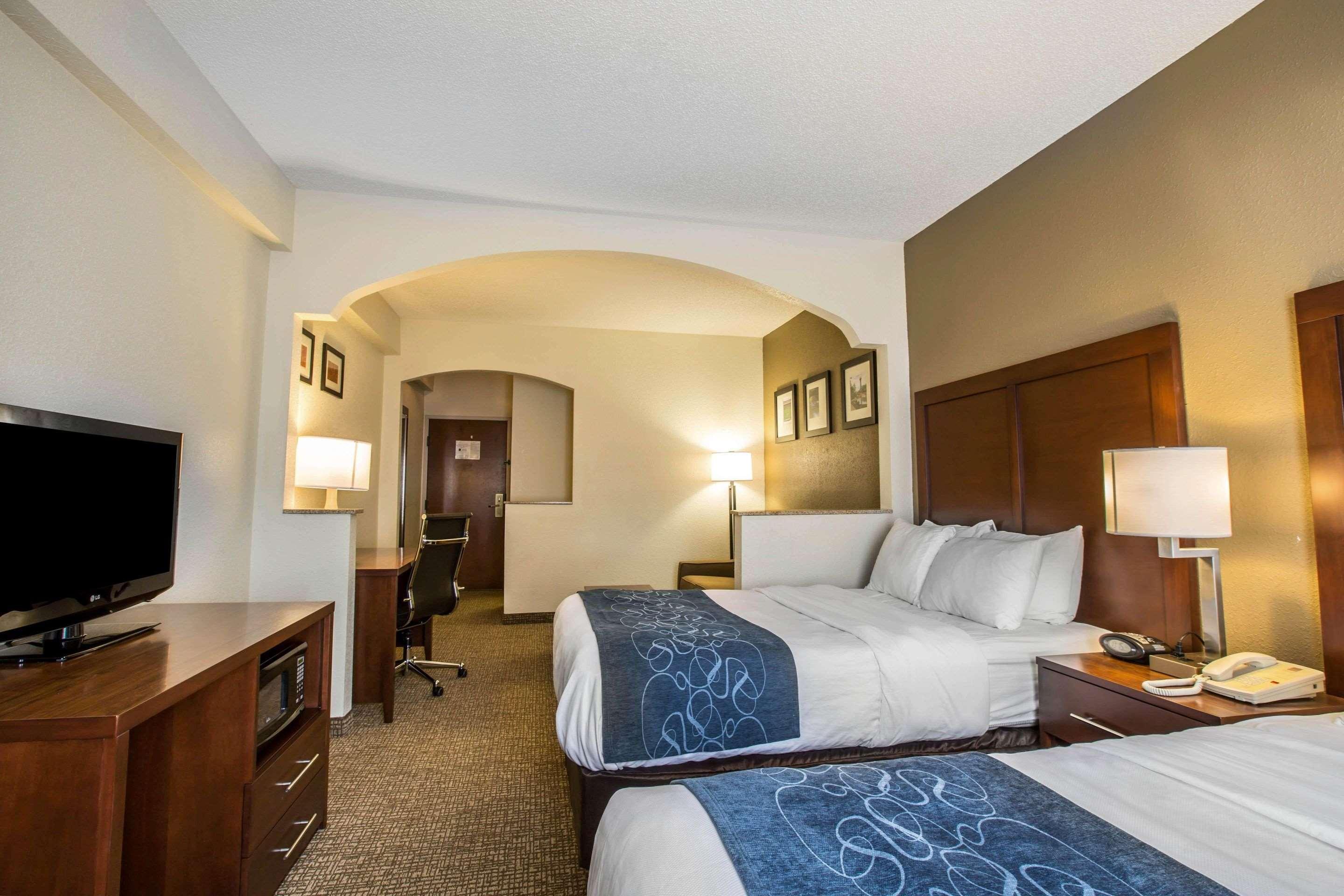 Quality Suites Morristown Esterno foto