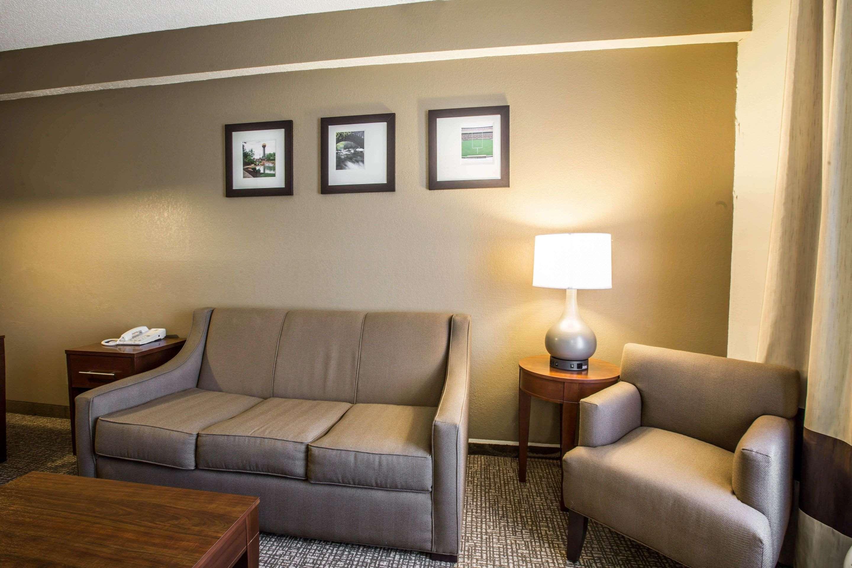 Quality Suites Morristown Esterno foto